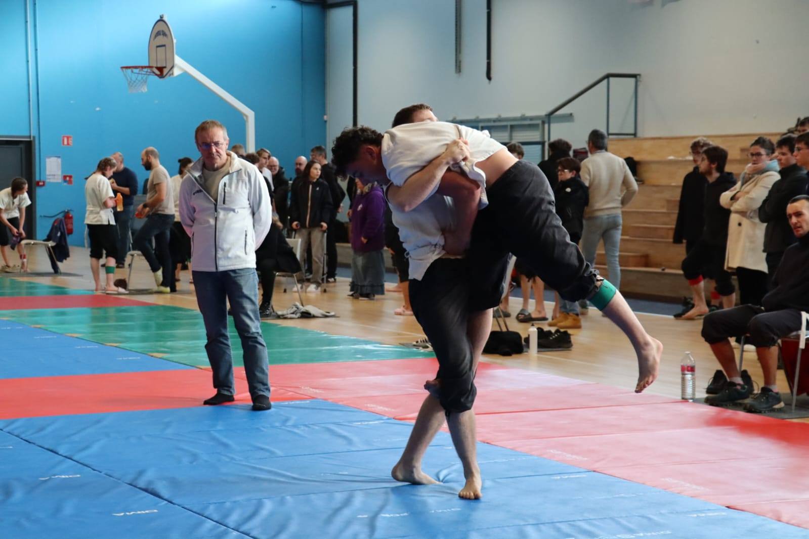 593162495 1330530522204021 5610719352072625471 n